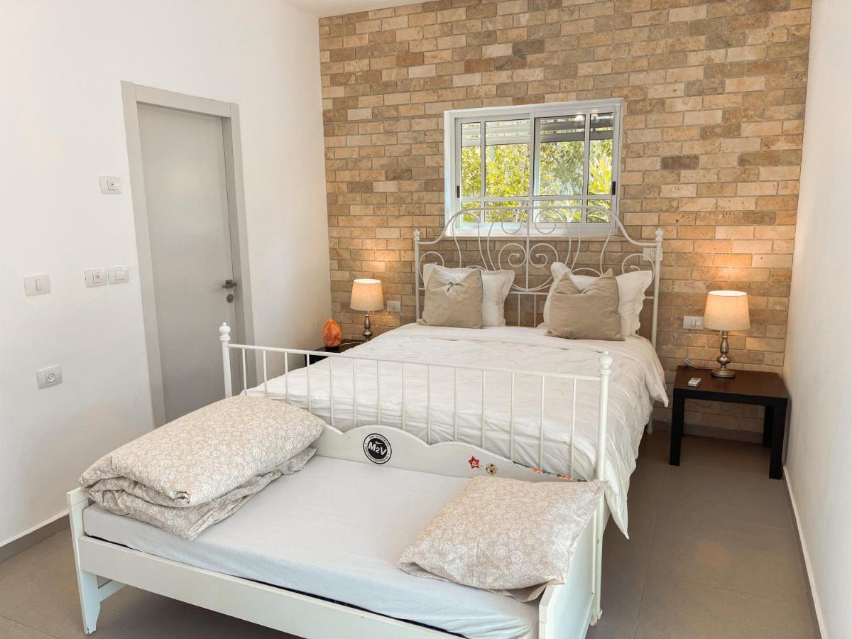 בית קסום בשדה נחמיה Villa Ngoại thất bức ảnh